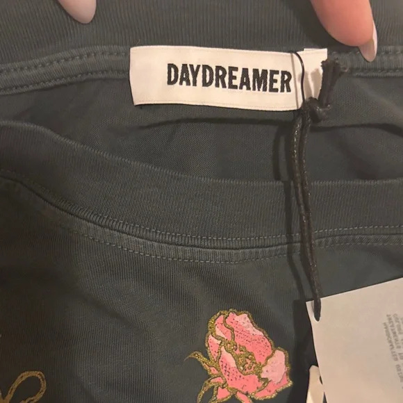 Daydreamer Grateful Dead Graphic Tee - Picture 4 of 5